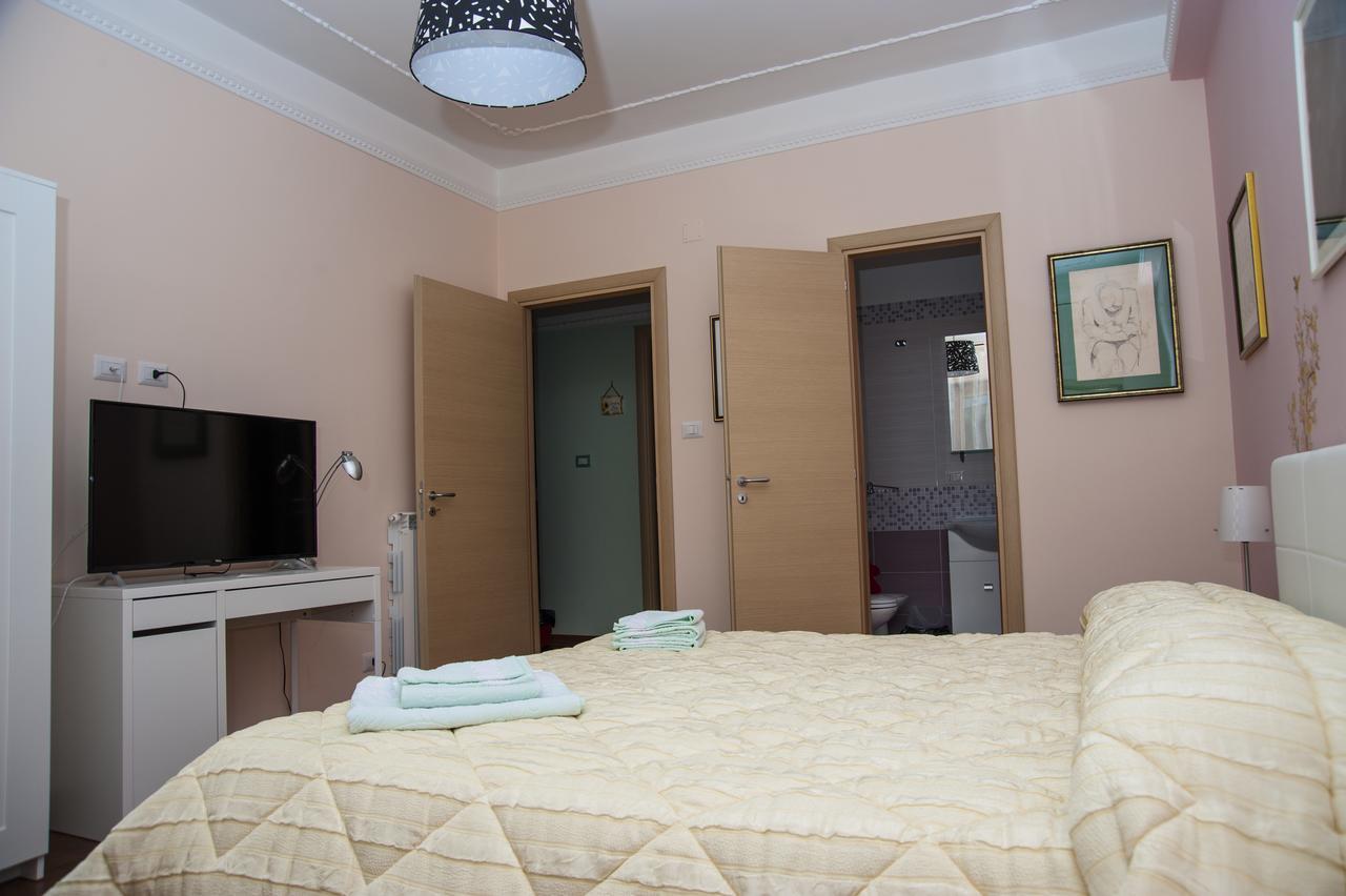 Alma B&B Crotone Buitenkant foto