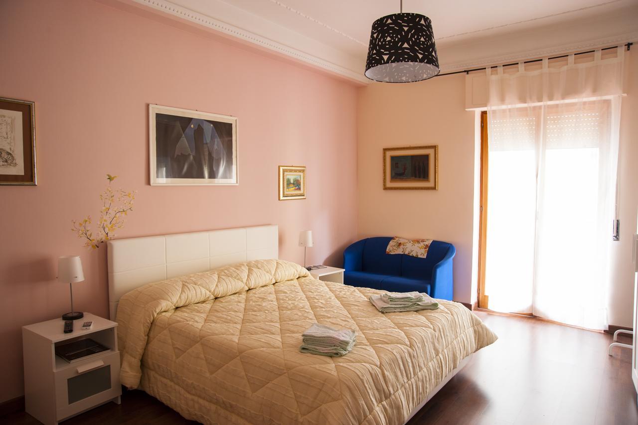Alma B&B Crotone Buitenkant foto